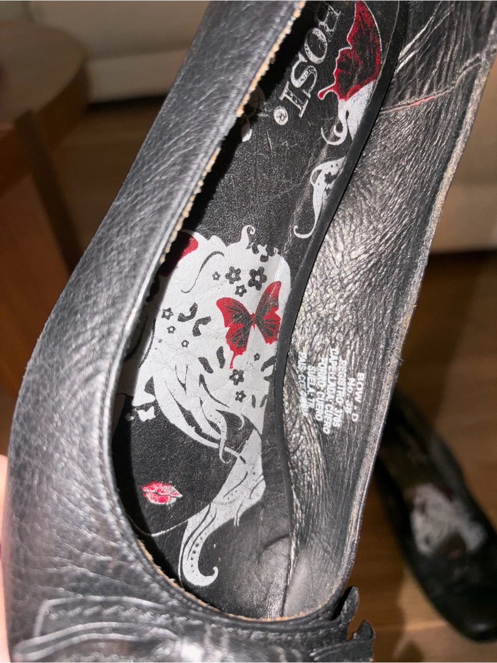 Black Leather Knot Accent Ballet Flats